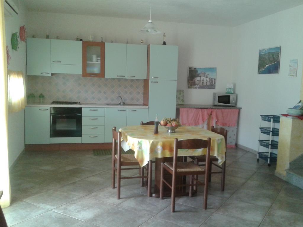 Appartamento Sa Funtana Кардеду Номер фото